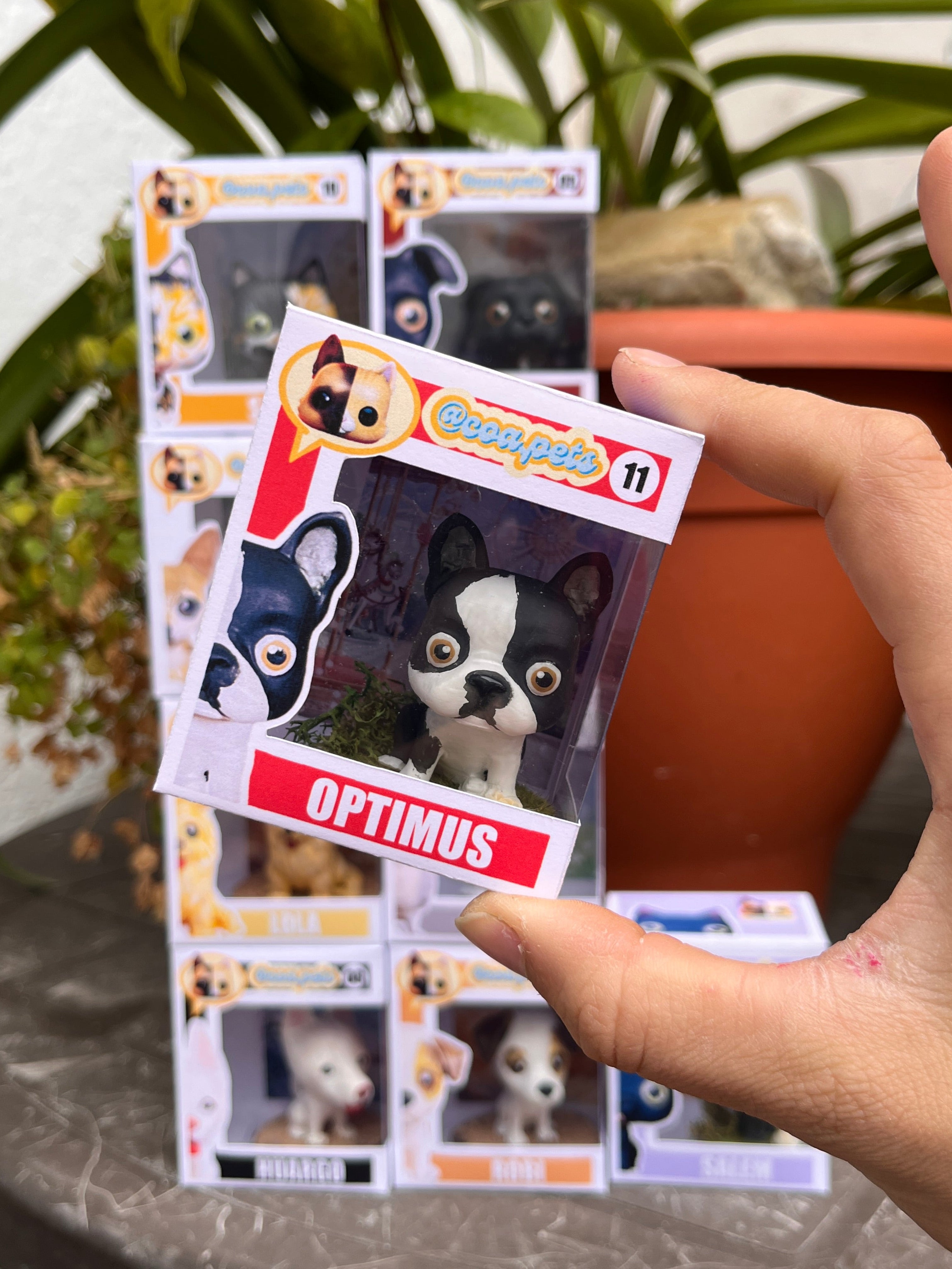 Caja Mediana Coleccionista Personalizada – El acabado Premium para tu figura mediana